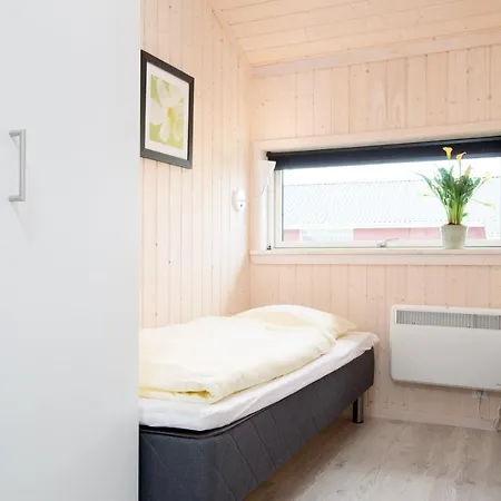 2 House B 39 Holiday home *